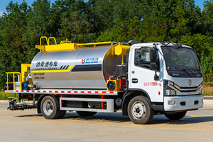 东风大多利卡沥青洒布车